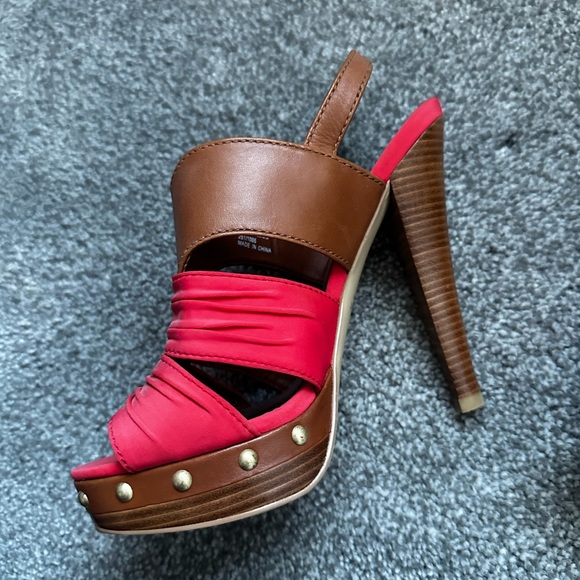 Colin Stewart Brown Sunset Platform Studded Heels - Picture 2 of 4